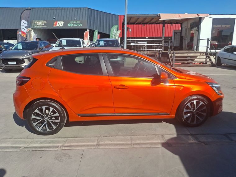 Renault Clio 1.0t Zen 4x2 Mt 5p 2023 Usado Usado en Webautos.cl Renault Clio 1.0t Zen 4x2 Mt 5p 2023 Usado Usado en Webautos.cl