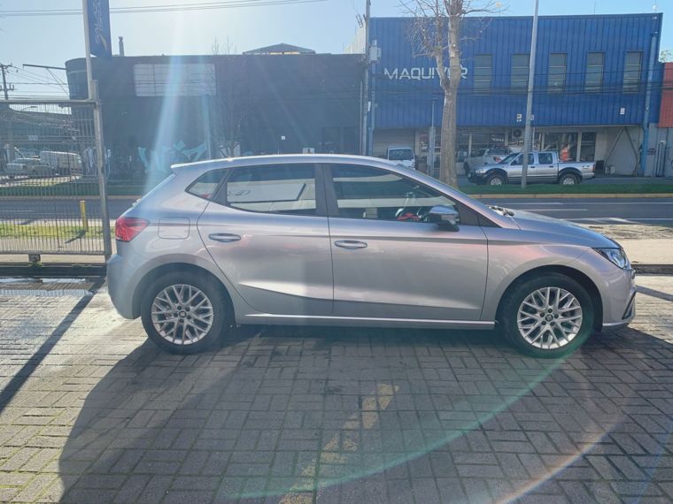 Seat Ibiza 1.6 Style Mt 5p 2022 Usado  Usado en Webautos.cl