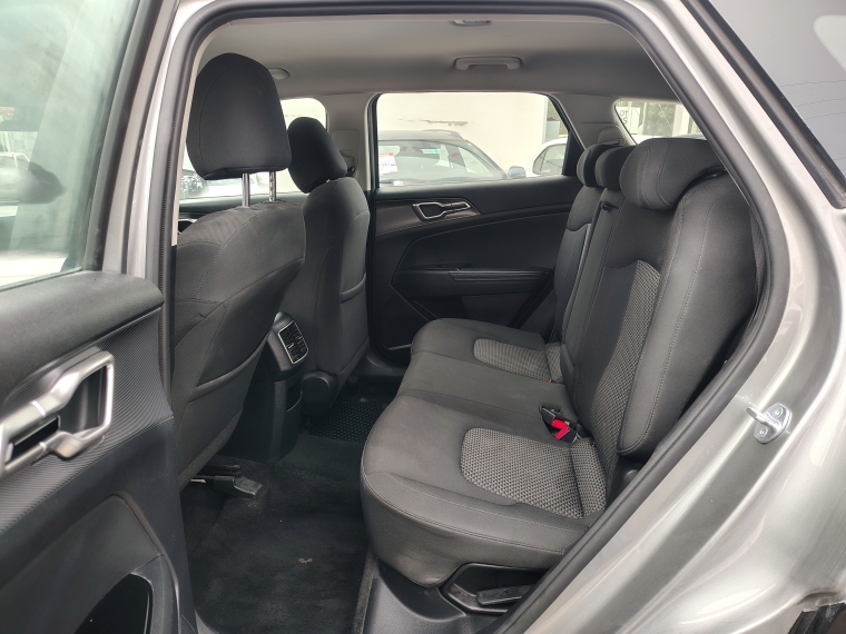 Kia Sportage Sportage Ex 2.0l 8at Dsl Ci 4x2 - 2191 2023 Usado en Rosselot Usados