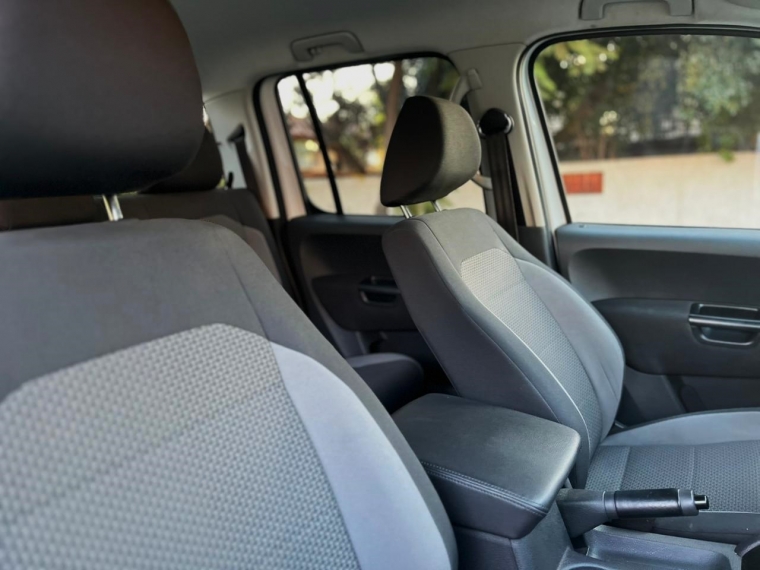 Volkswagen Amarok  2.0 Tdi Manual Trendline 2020 Usado en Autoadvice Autos Usados