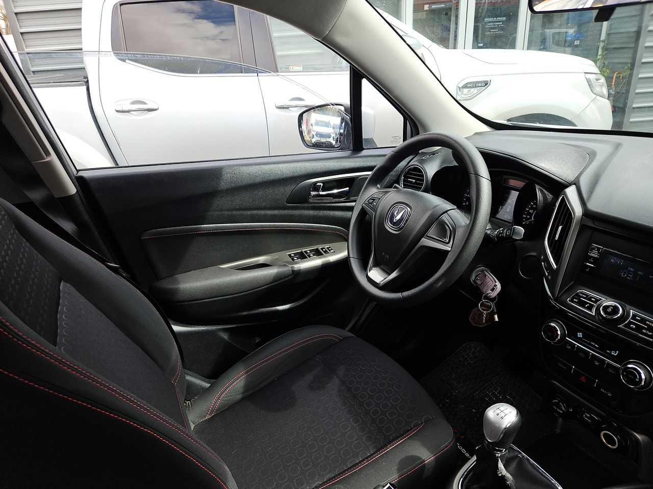 Changan Cs15 Cs15 Hatch Back 1.5 2023 Usado en Usados de Primera - Sergio Escobar