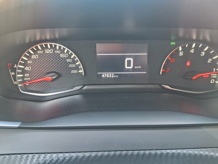 Peugeot 2008 1.2 Allure Pack Puretech 130 Mt 2021 Usado Usado en Webautos.cl Peugeot 2008 1.2 Allure Pack Puretech 130 Mt 2021 Usado Usado en Webautos.cl