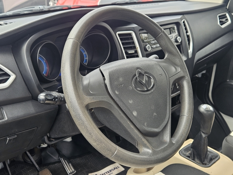 Kyc T3 1.5 Cabina Simple Mt 2023 Usado  Usado en Kovacs Usados