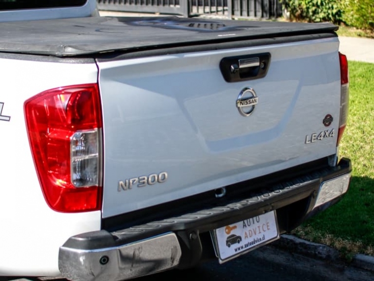 Nissan Np300  2.3 Dsl Auto Le 4wd 2017 Usado en Autoadvice Autos Usados