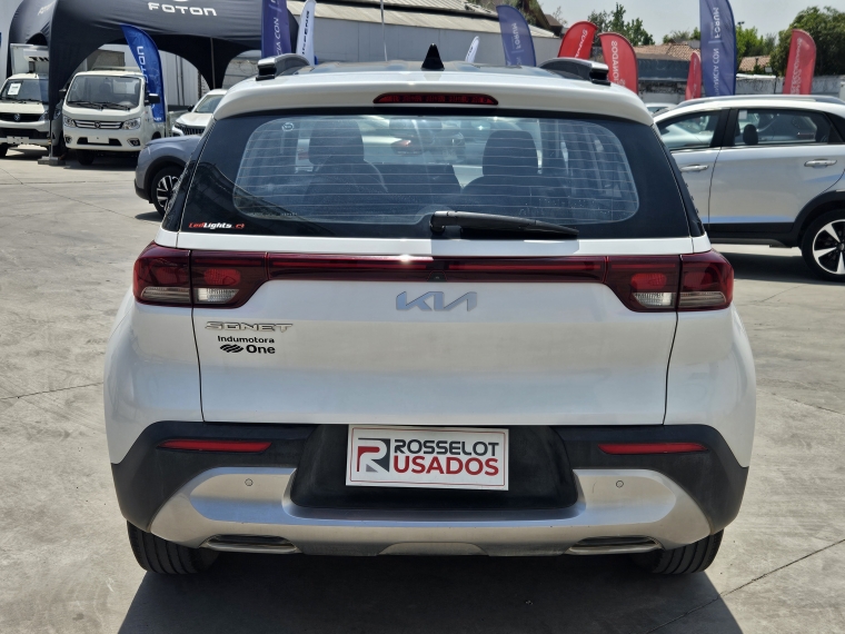 Kia Sonet Sonet Ex 1.5 2022 Usado Usado en Webautos.cl Kia Sonet Sonet Ex 1.5 2022 Usado Usado en Webautos.cl