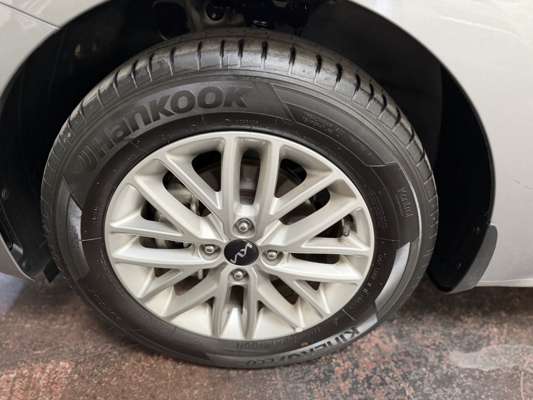 Kia Rio 4 Ex 1.4l 6mt Ci Full 2024  Usado en Grass & Arueste