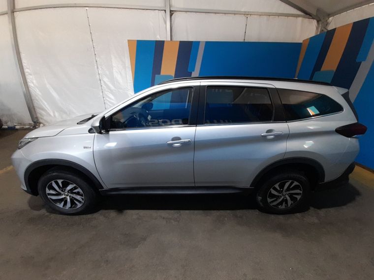 Toyota Rush 1.5 Xli Mt 5p 2022 Usado Usado en Webautos.cl Toyota Rush 1.5 Xli Mt 5p 2022 Usado Usado en Webautos.cl