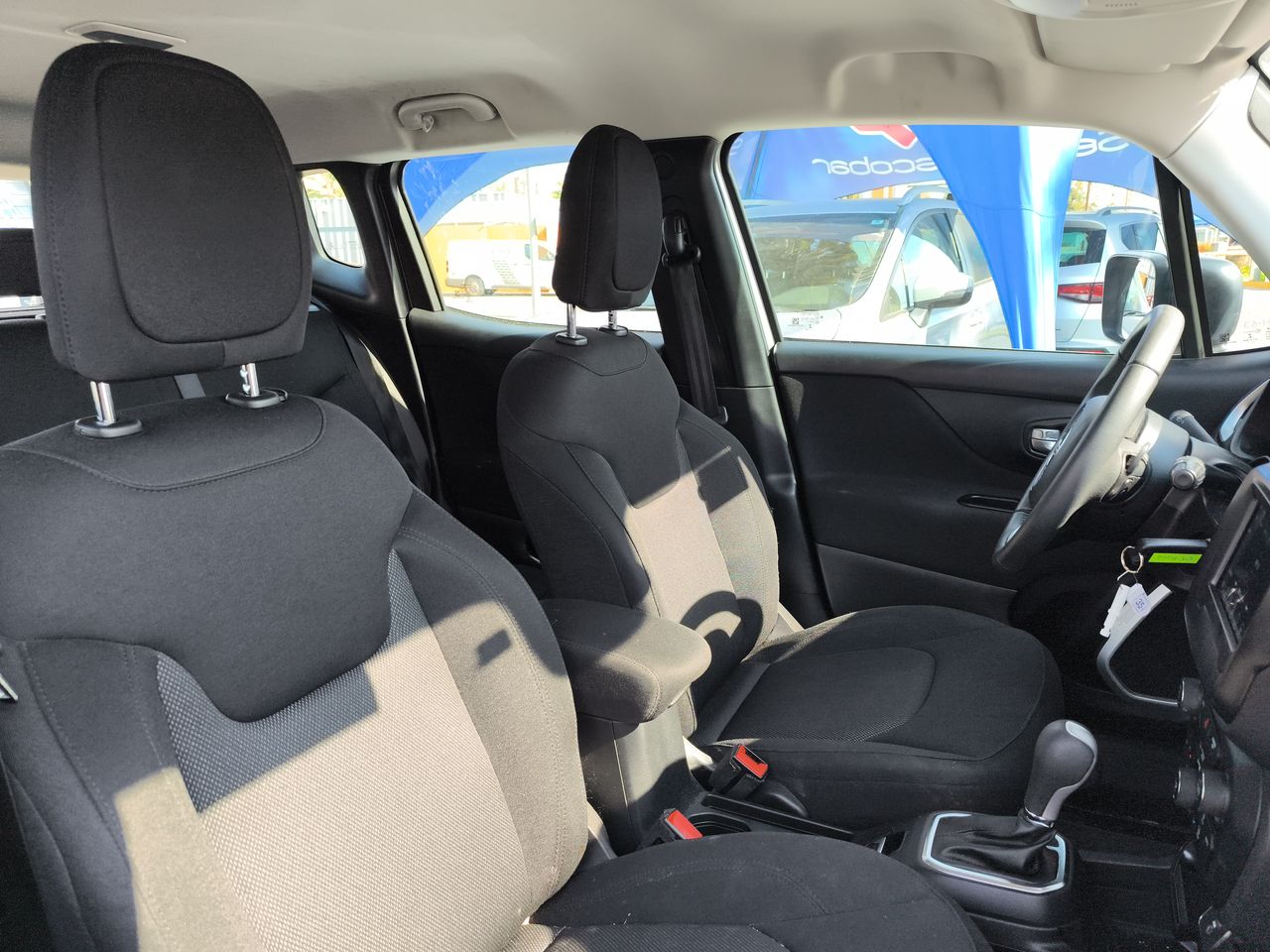 Jeep Renegade Renegade Sport Lx 1.8 Aut 2021 Usado en Usados de Primera - Sergio Escobar