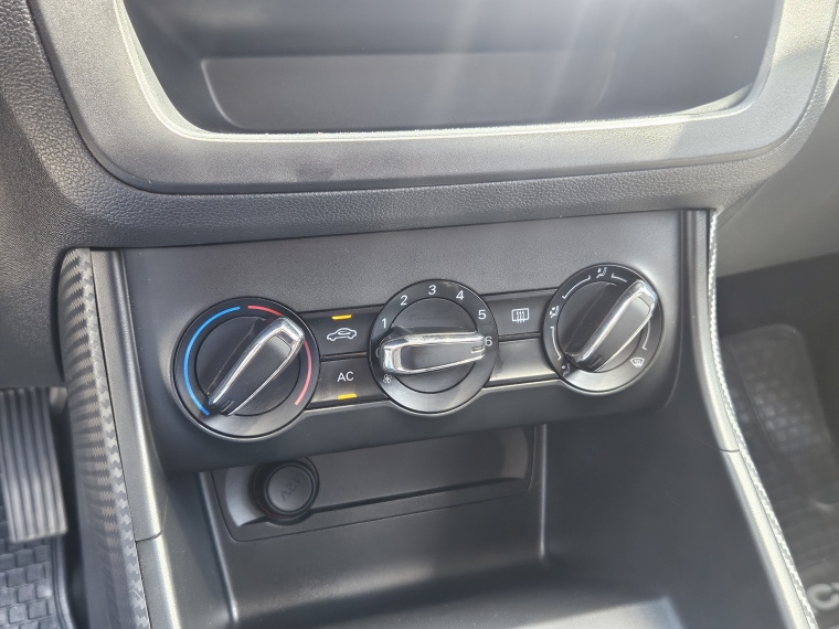 Mg Zs Std 1.5 Mt 2023 Usado  Usado en Kovacs Usados