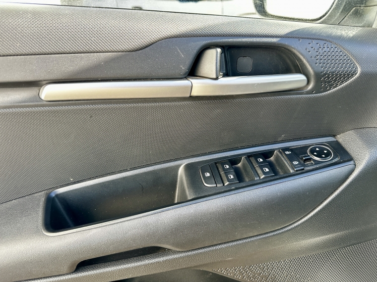 Kia Sonet Sonet Ex 1.5l 6mt Full 4x2 - 2111 2024 Usado en Rosselot Usados