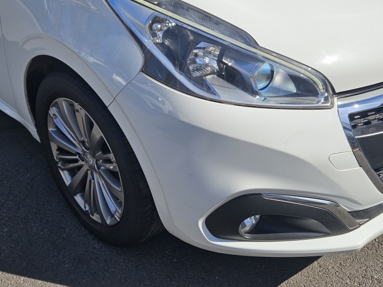 Peugeot 208 Signature 1.2 Puretech Mt 2019 Usado  Usado en Kovacs Usados