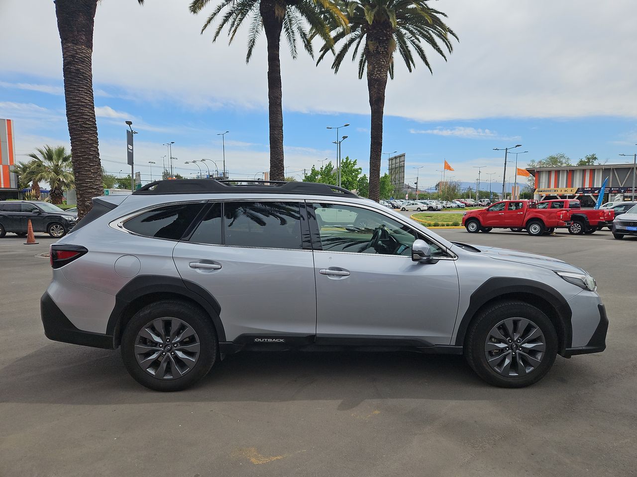 Subaru Outback Outback 4x4 2.5 At 2023 Usado en Usados de Primera - Sergio Escobar