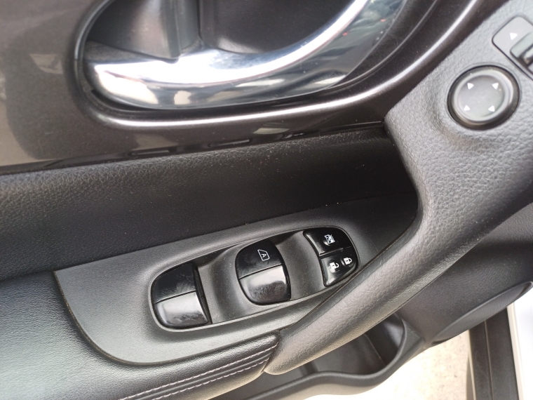 Nissan X-trail X Trail 4x2 7p Cvt 2.5 2020 Usado en Rosselot Usados