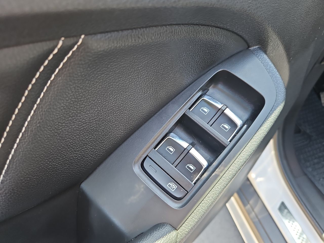 Mg Mg rx5 Rx5 1.5 2022 Usado en Usados de Primera - Sergio Escobar