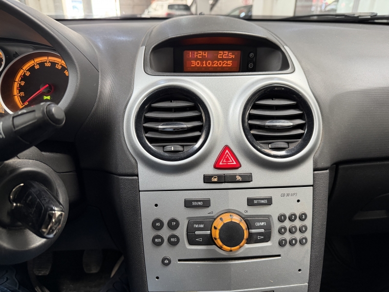 Opel Corsa 1.4l Enjoy 5mt Ac 2013  Usado en Grass & Arueste