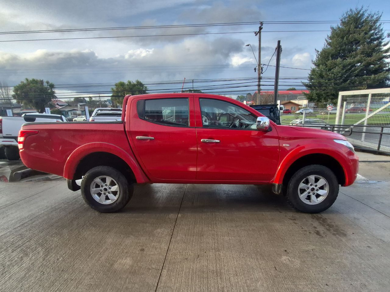 Mitsubishi L200 L200 Katana Crt 4x4 2.4 2019 Usado en Usados de Primera - Sergio Escobar