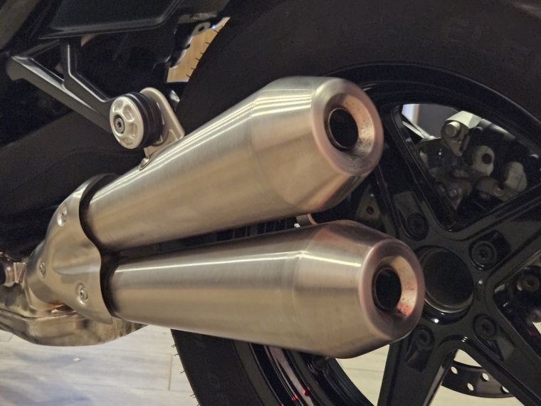 Bmw R 12 . 2024 Usado en BMW Premium Selection