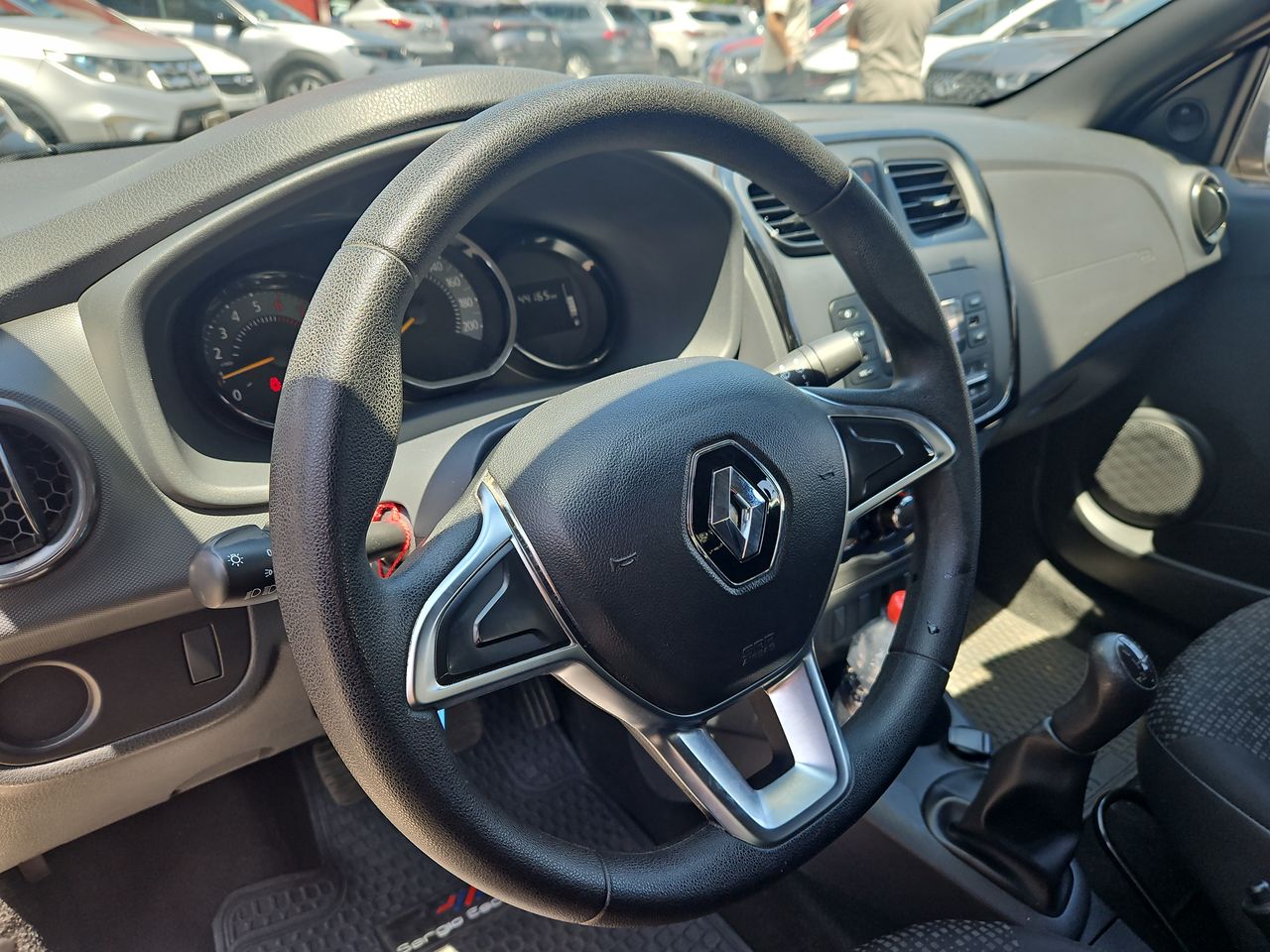 Renault Symbol Symbol Zen 1.6 2021 Usado en Usados de Primera - Sergio Escobar