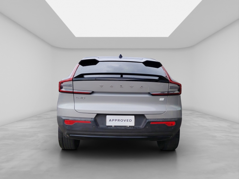 Volvo C40 P8 Recharge  2024 Usado  Usado en BMW Premium Selection