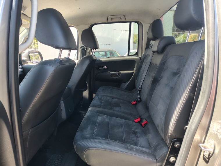 Volkswagen Amarok Amarok Highline 2.0 At 4motion Cuero 2019 Usado en Rosselot Usados