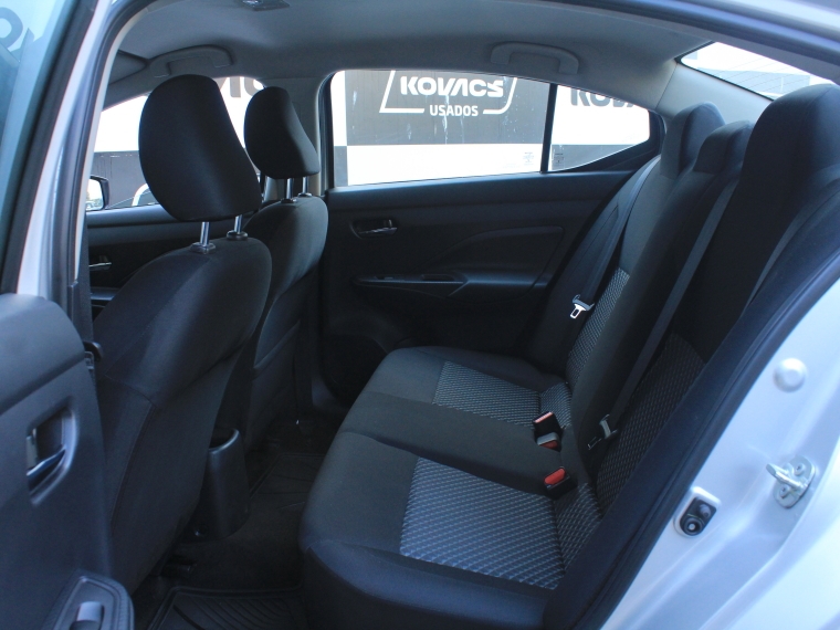 Nissan Versa 1.6  Sense  Mt 2023 Usado  Usado en Kovacs Usados