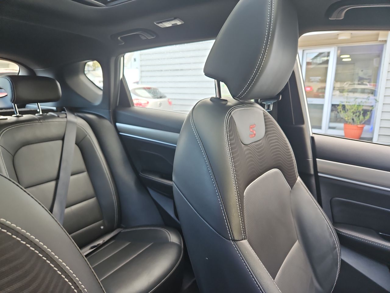 Geely Coolray Coolray 1.5 Aut 2023 Usado en Usados de Primera - Sergio Escobar