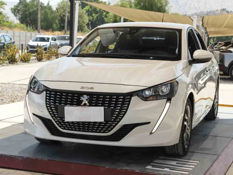 PEUGEOT 208 PURETECH 75 1.2 2021