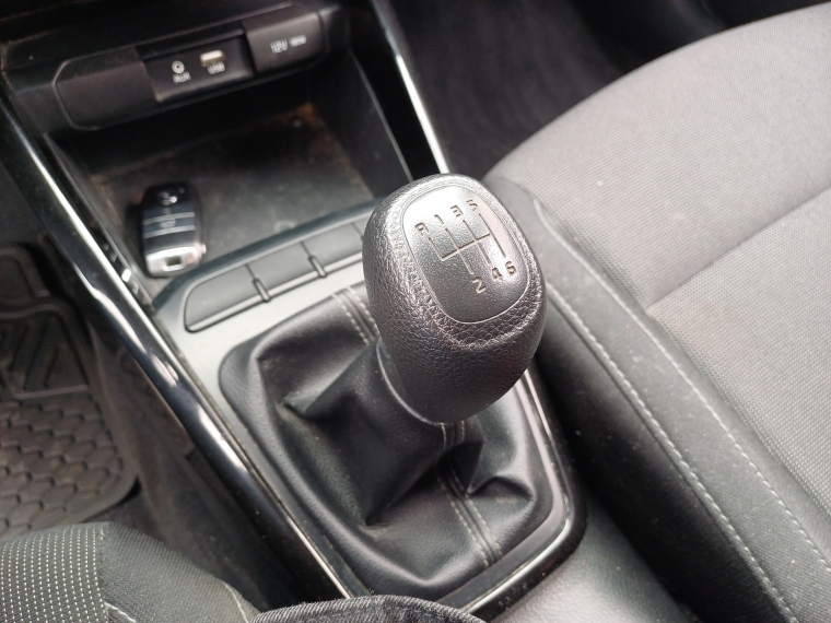 Kia Rio 5 Rio 5 Ex 1.4 2019 Usado en Rosselot Usados