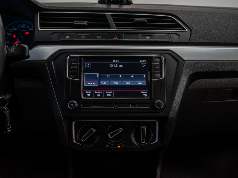 Volkswagen Gol  1.6 Highline Mt 2022 Usado  Usado en Pompeyo