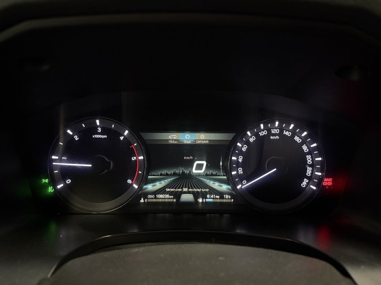 Ssangyong Grand musso Glx 2.2l 6mt 4x2 2022  Usado en Grass & Arueste