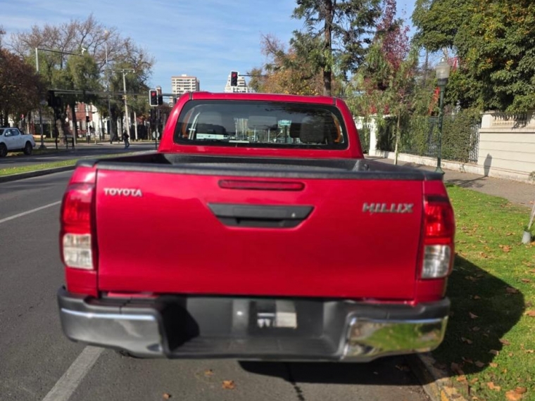 TOYOTA HILUX DX 4X2 2.4 - imagen 7