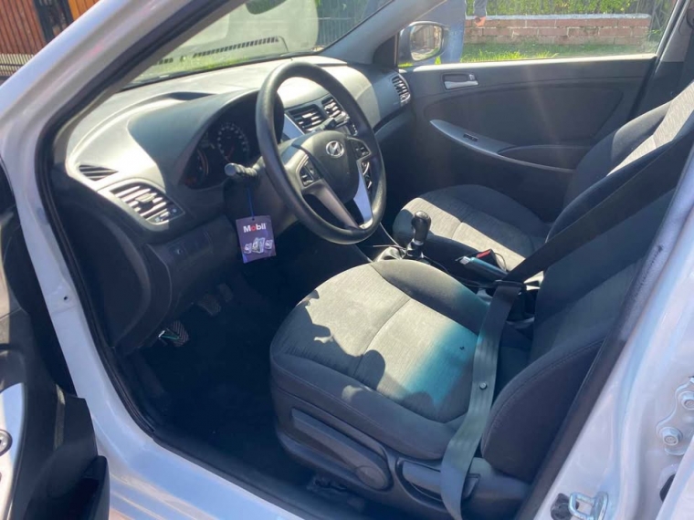 Hyundai Accent 1.4 2018 Usado  Usado en Webautos.cl