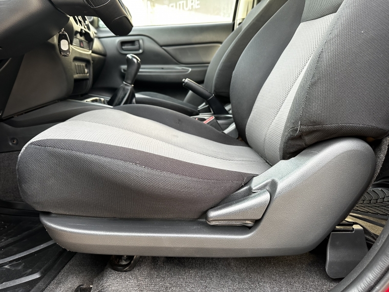 Mitsubishi L200 L200 Katana Crt 4x4 2.4 2020 Usado  Usado en Kovacs Usados
