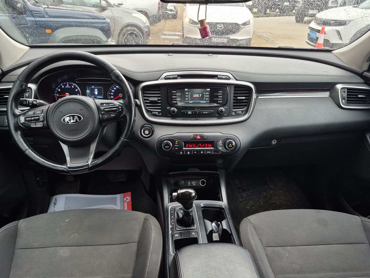 Kia Sorento Sorento Ex 2.4 Aut 2017 Usado en Usados de Primera - Sergio Escobar