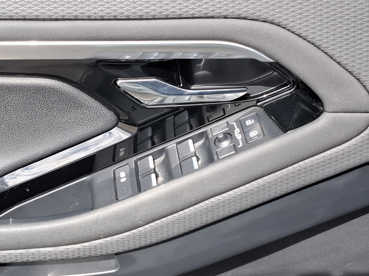 Land rover Evoque New R Dynamic Hse 4x4 2.0 At 2022 Usado  Usado en BMW Premium Selection