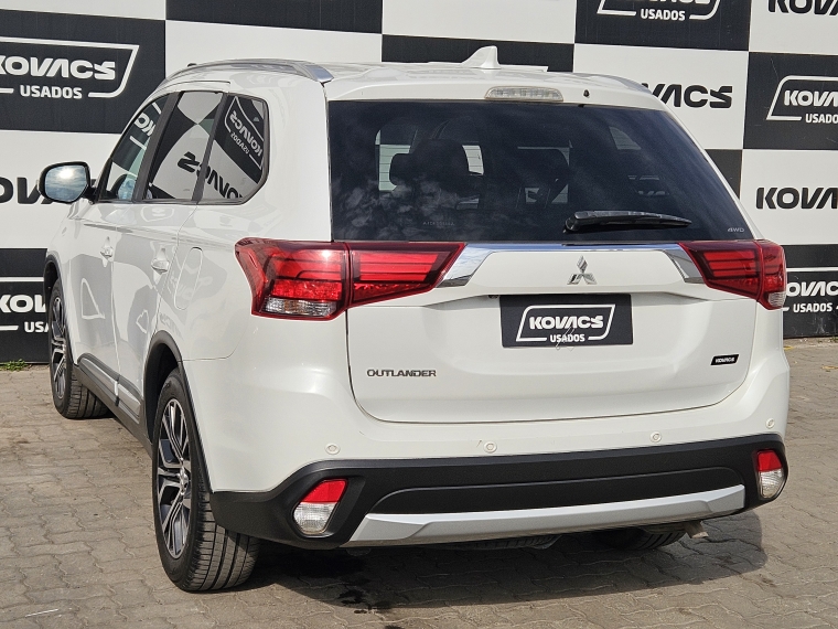 Mitsubishi Outlander Outlander Glx 4x4 2.4 Aut 2019 Usado  Usado en Kovacs Usados