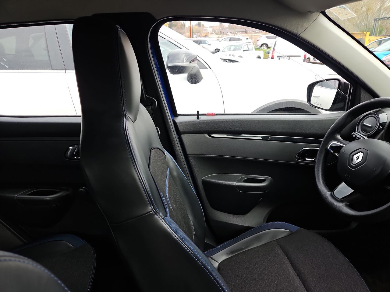 Renault Kwid Kwid Hb Mt 1.0 2024 Usado  Usado en Webautos.cl