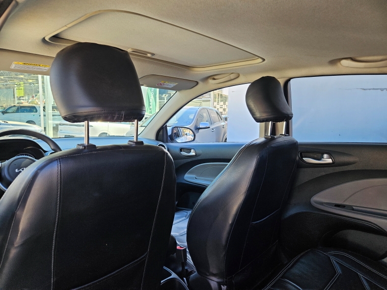 KIA SOLUTO SOLUTO MPI 1.4 2025