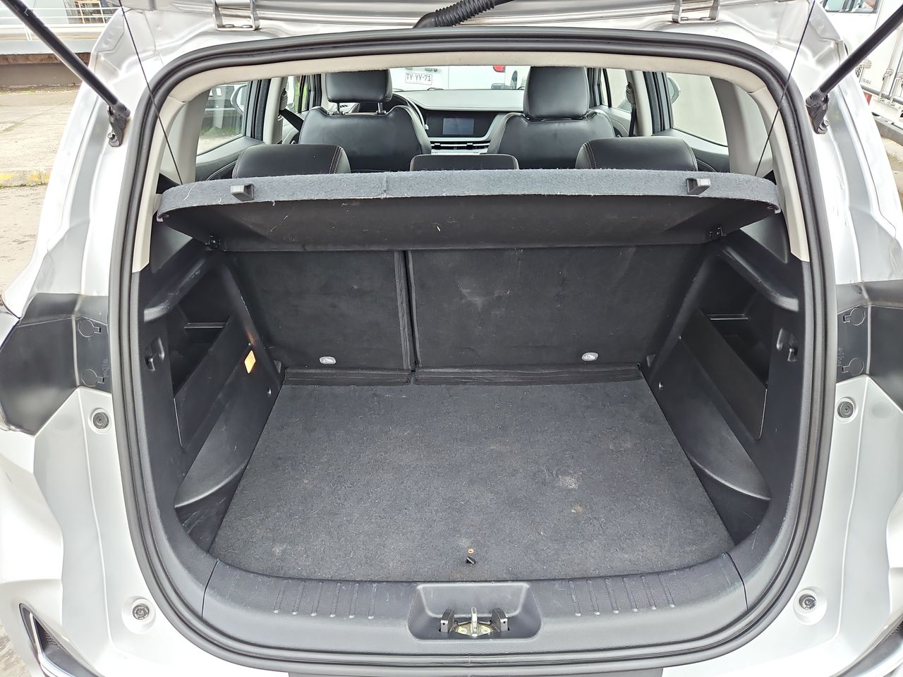 Changan Cs15 Cs15 Hb 4x2 1.5 2022 Usado en Usados de Primera - Sergio Escobar