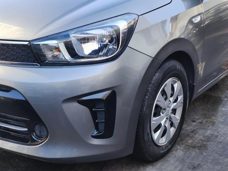 Kia Soluto Soluto Ex 1.4l 5mt Ac - 2235 2021 Usado en Rosselot Usados