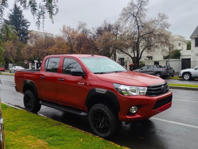TOYOTA HILUX DX 4X2 2.4 - imagen 1