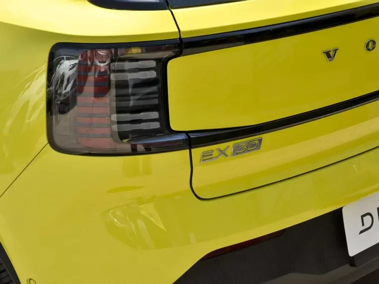 Volvo Ex30 Ex30 E60 Ultra At Electrico 2025 Usado Usado en Webautos.cl Volvo Ex30 Ex30 E60 Ultra At Electrico 2025 Usado Usado en Webautos.cl