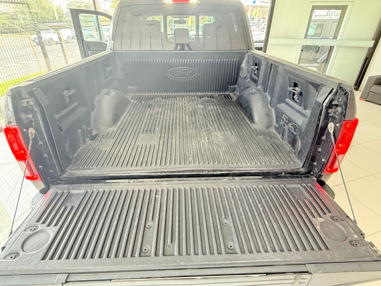 Ford F-150 Platinum 4x4 3.5 Aut 2019 Usado en Automotriz Olea Flaño