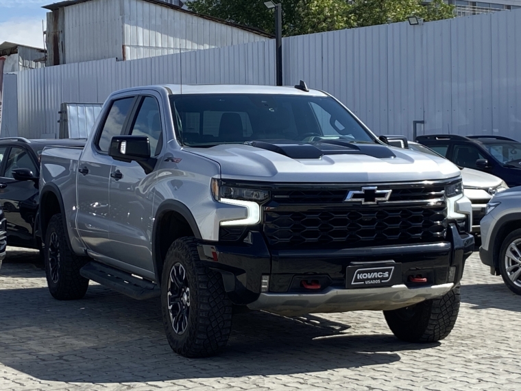 Chevrolet Silverado Silverado 4x4 6.2 Aut 2023 Usado  Usado en Kovacs Usados