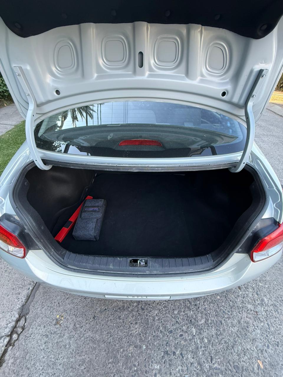 Hyundai Verna 2021 — foto 2