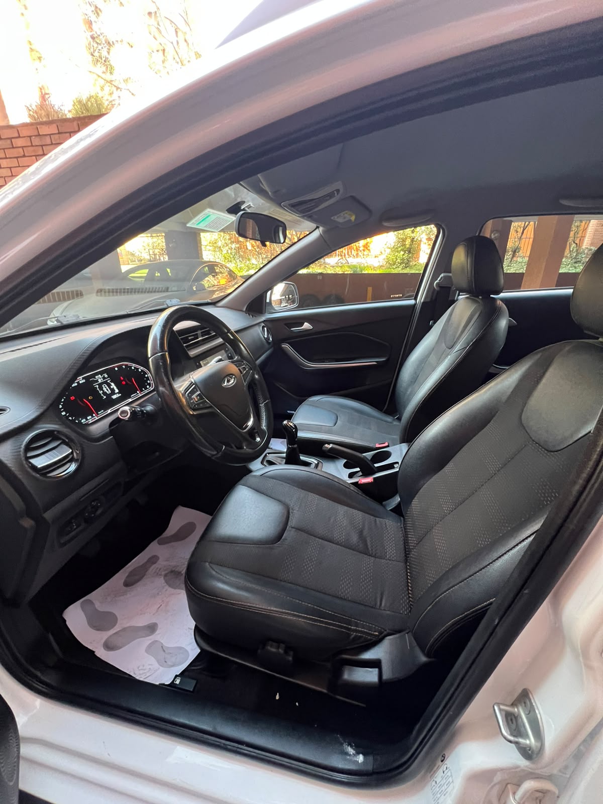 Chery Tiggo 2 2022 — foto 12