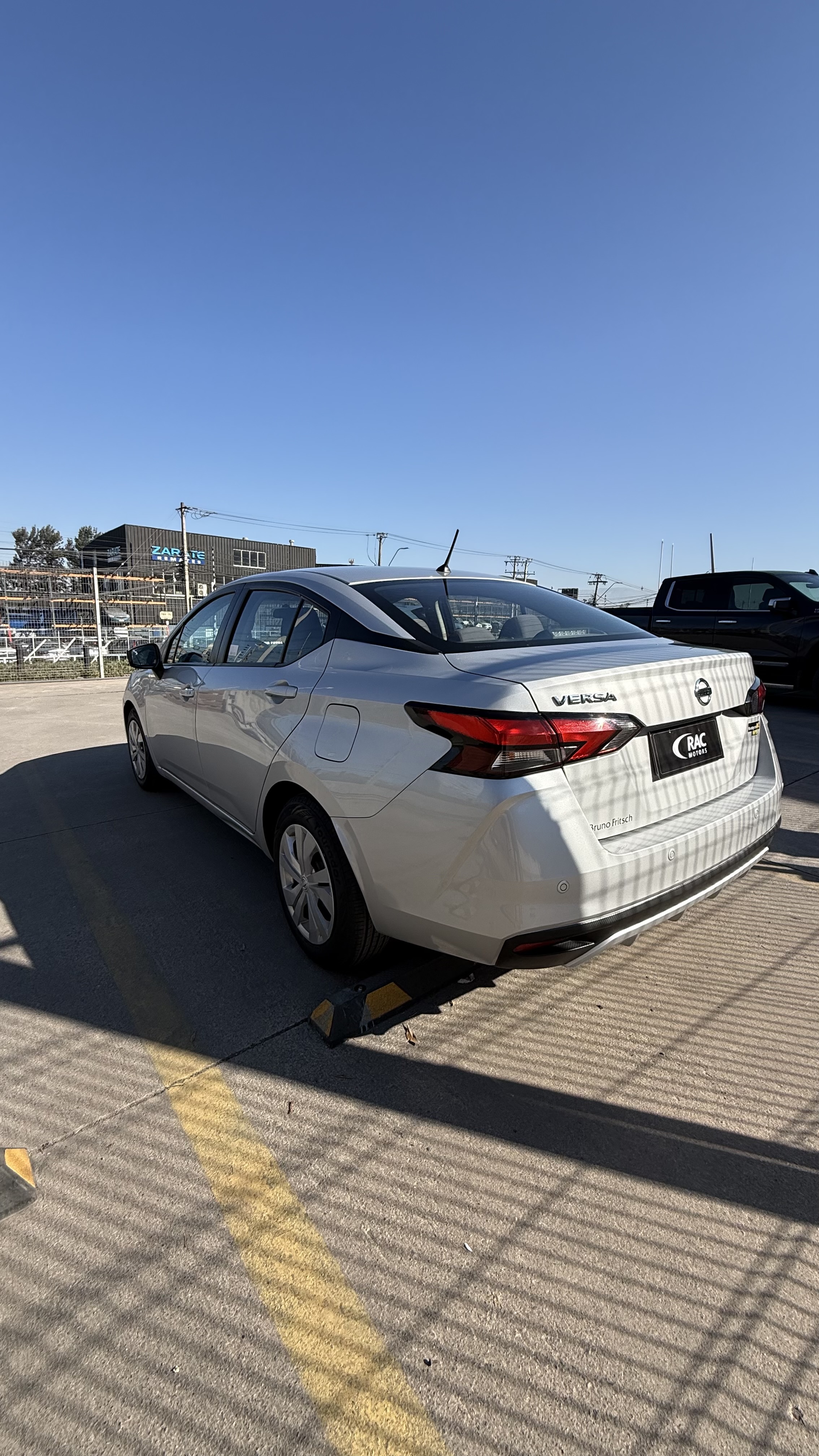 Nissan Versa 2021 — foto 7