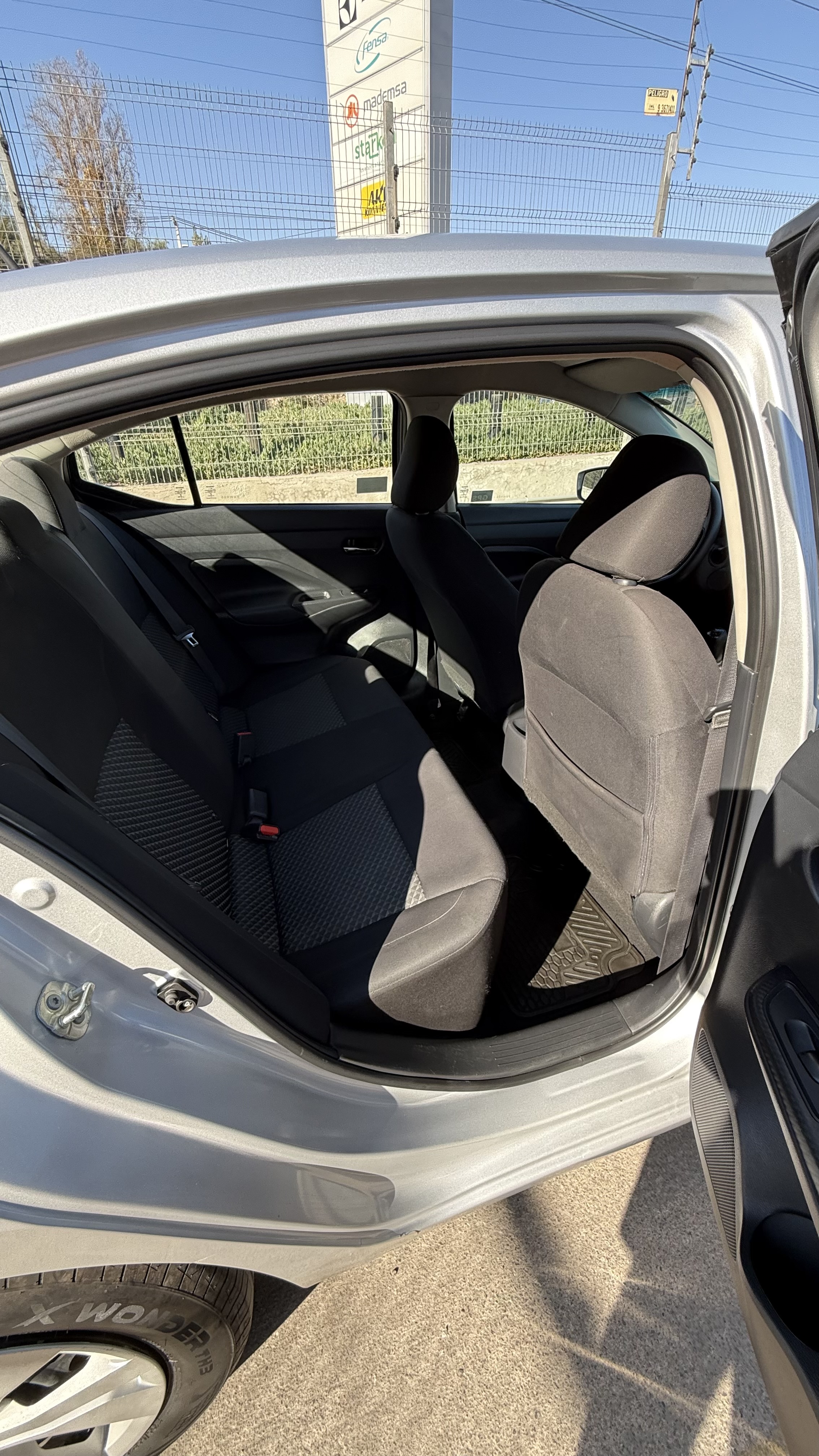 Nissan Versa 2021 — foto 10