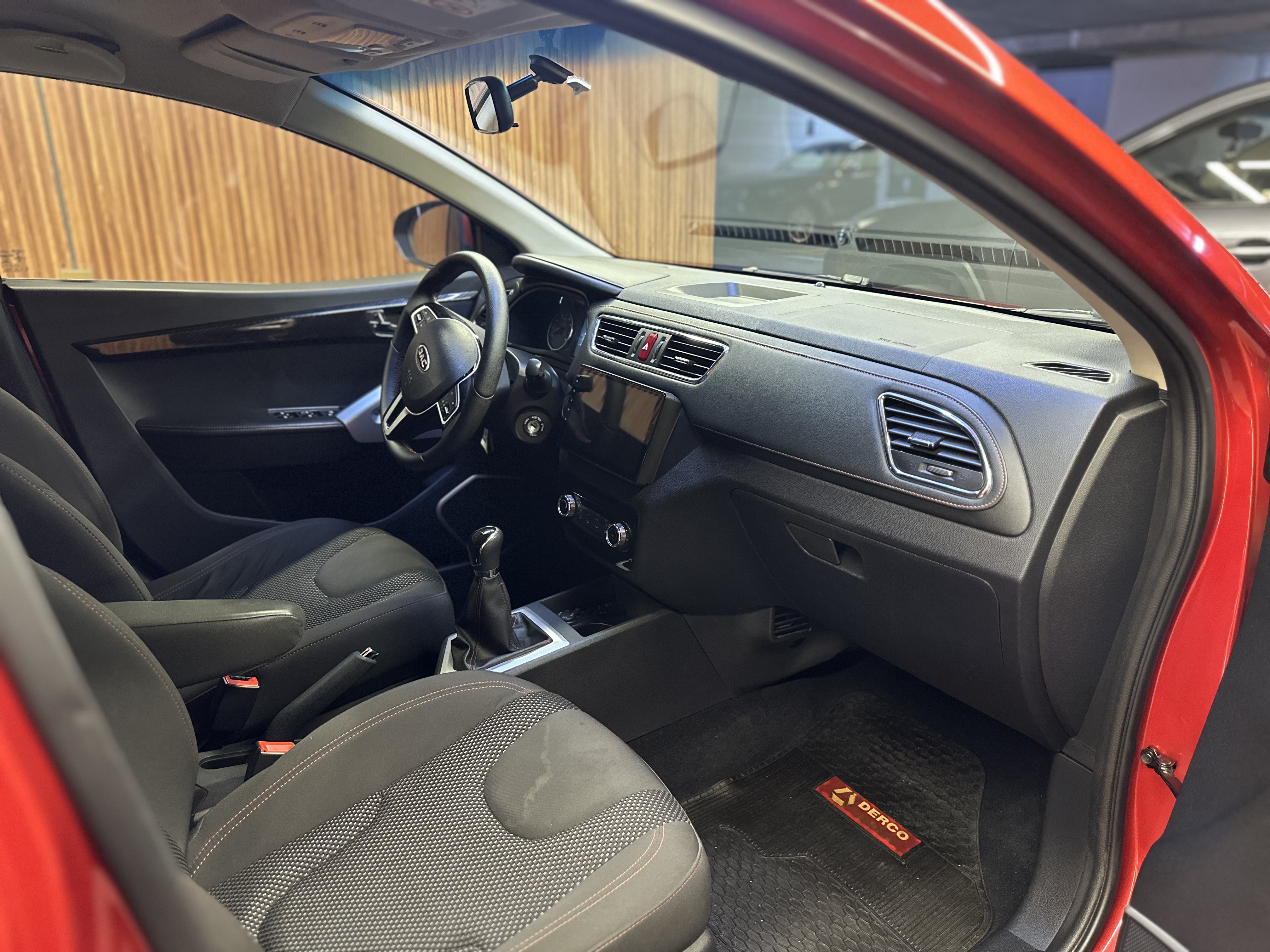 JAC Js2 — foto 18 de 19