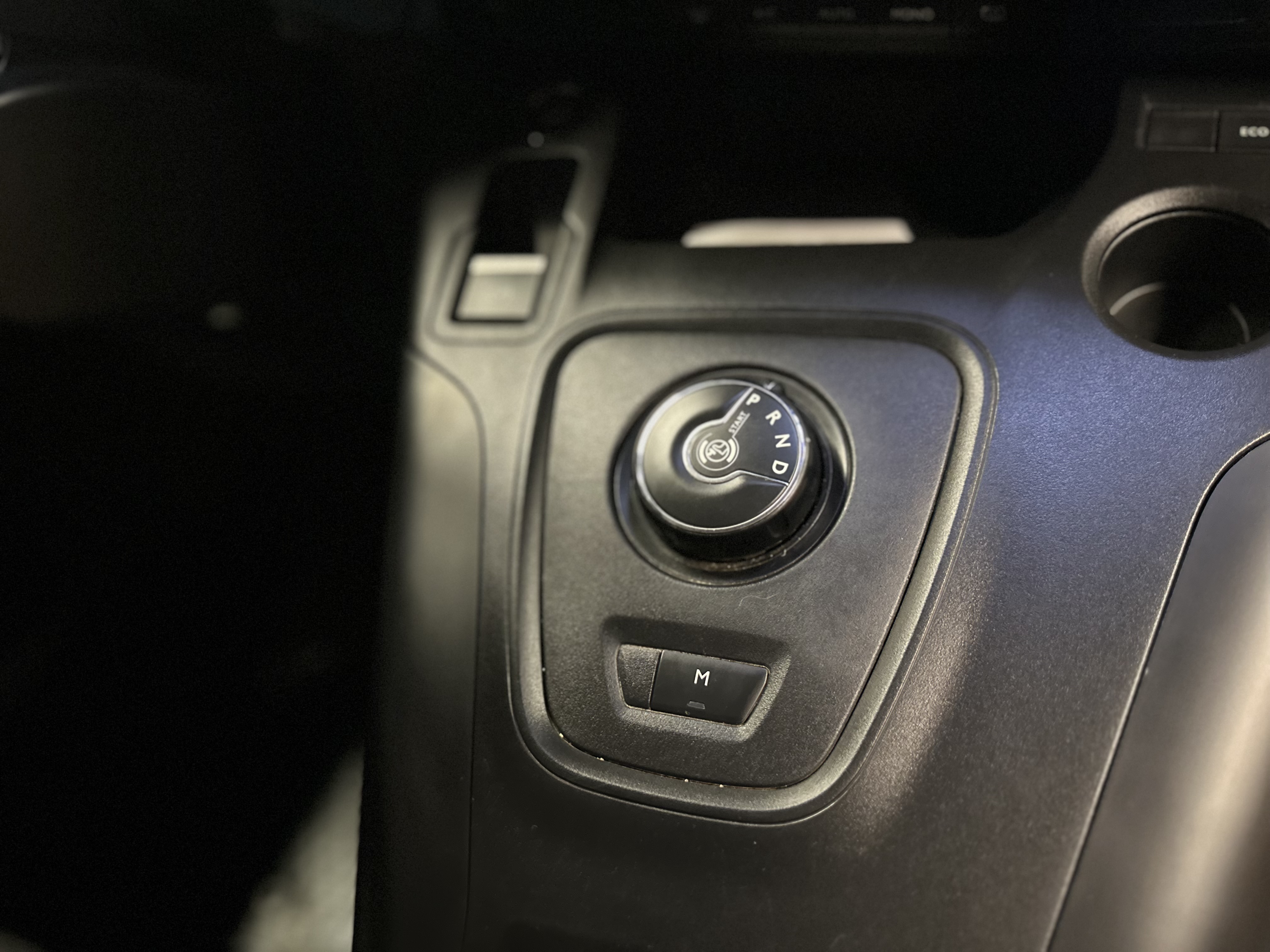 Peugeot Rifter — foto 16 de 16